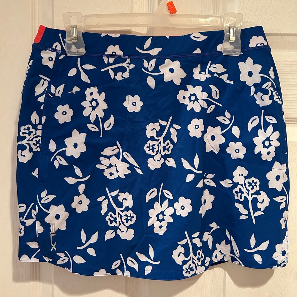 RLX Ralph Lauren Floral Blue Skort. Size Medium.